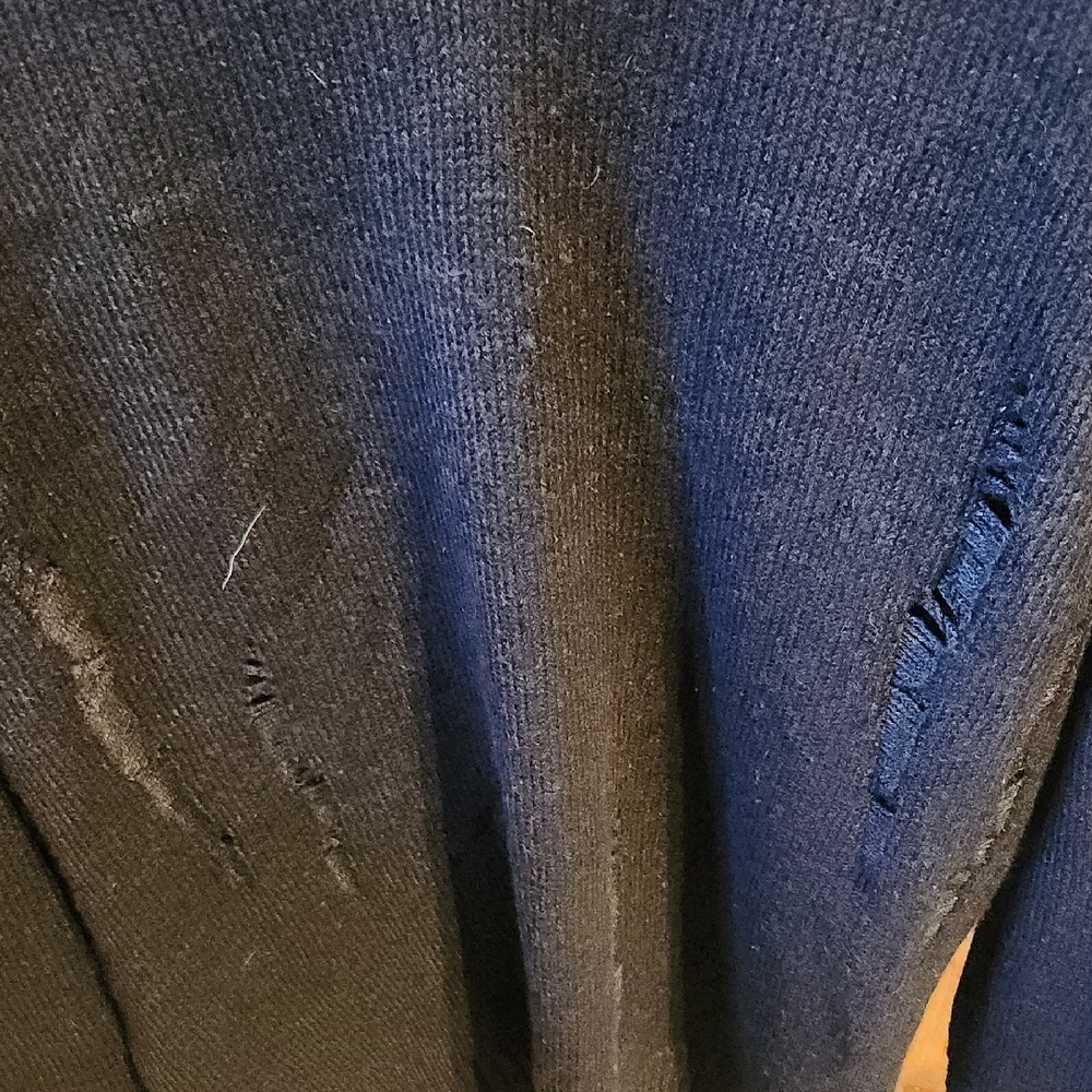 Arizona Jean Company Black Sweater - Picture 5 of 6